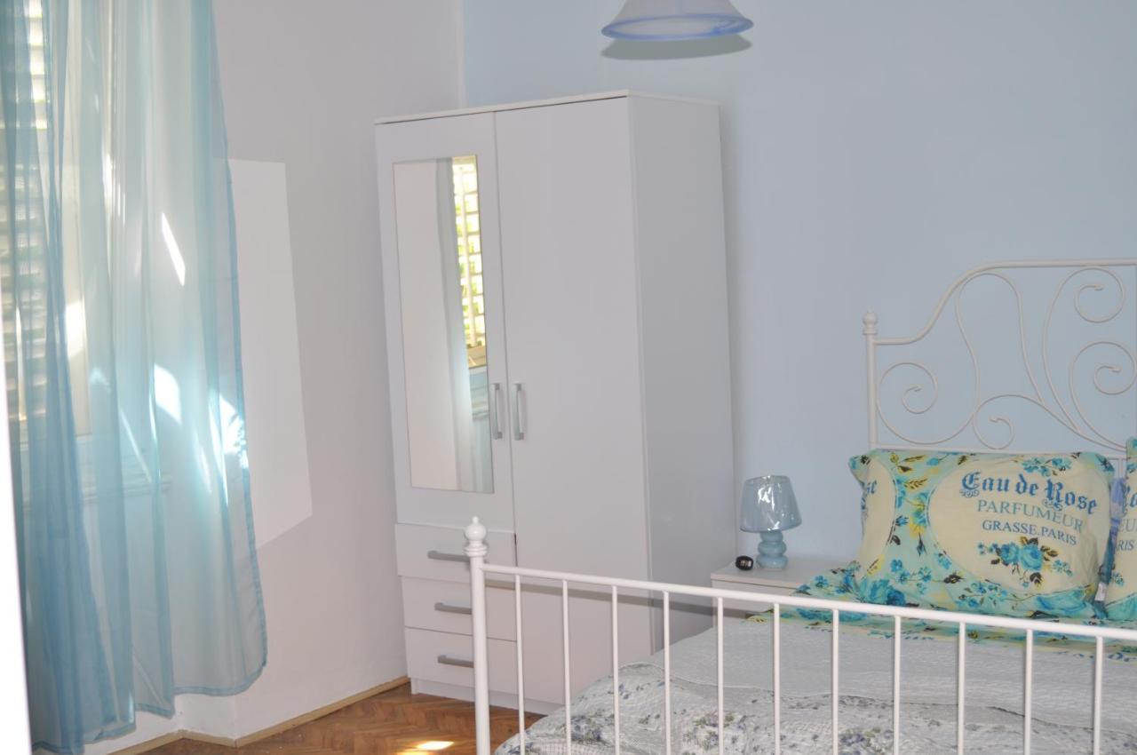 Olivera Apartments Pula Luaran gambar