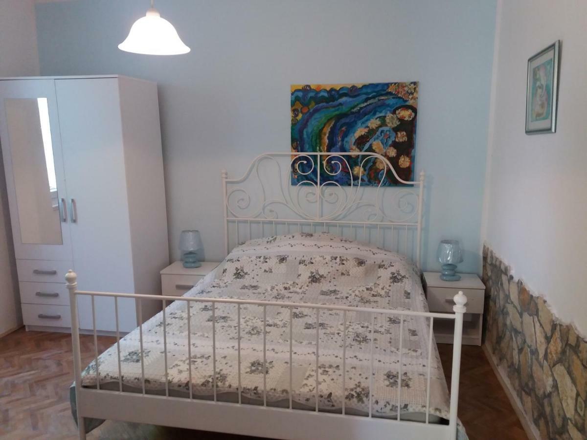 Olivera Apartments Pula Luaran gambar